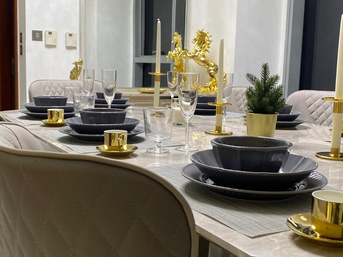 THE PENTHOUSE near Burj Khalifa&Dubai Mall Bagian luar foto