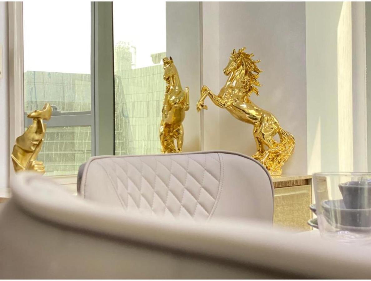 THE PENTHOUSE near Burj Khalifa&Dubai Mall Bagian luar foto